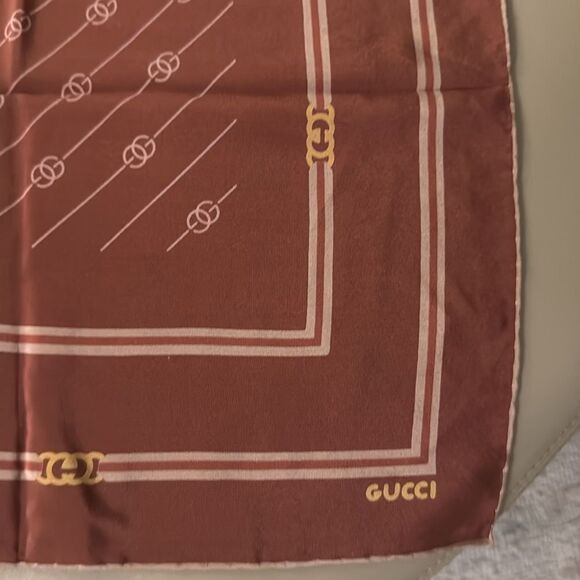 Vintage Authentic Large Gucci Silk Scarf in Burgundy & Brown Interlocking G’s. - Picture 2 of 8
